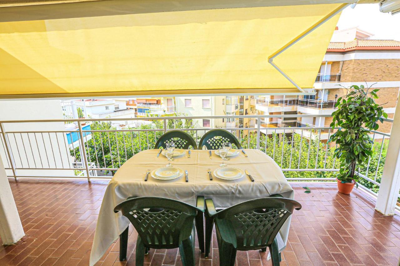 Ferienwohnung Coral - Only Families Cambrils Exterior foto